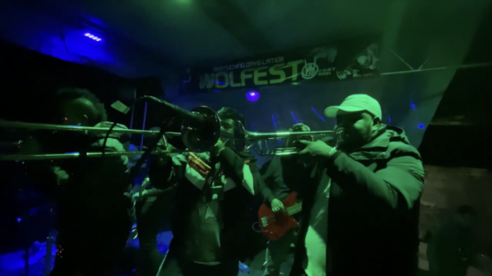 CEFCFC62-D269-45AD-8248-FC2FA7F3D54D