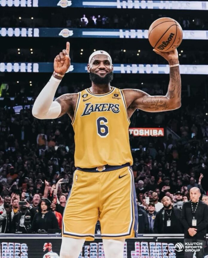 Lakers a los playoffs