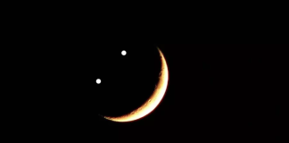 Luna Sonriente 2025