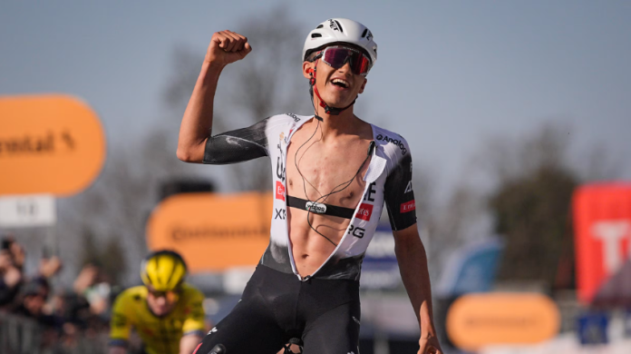 Todo sobre Issac del Toro, el ciclista mexicano que sorprendió