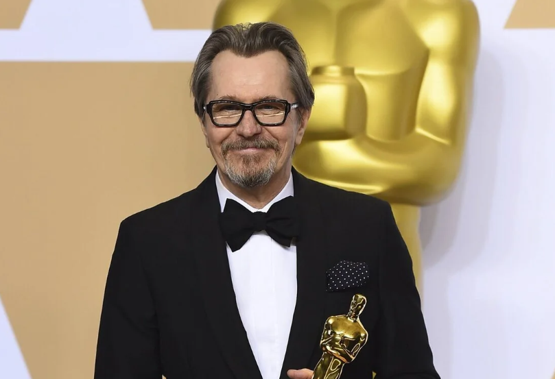 Gary Oldman