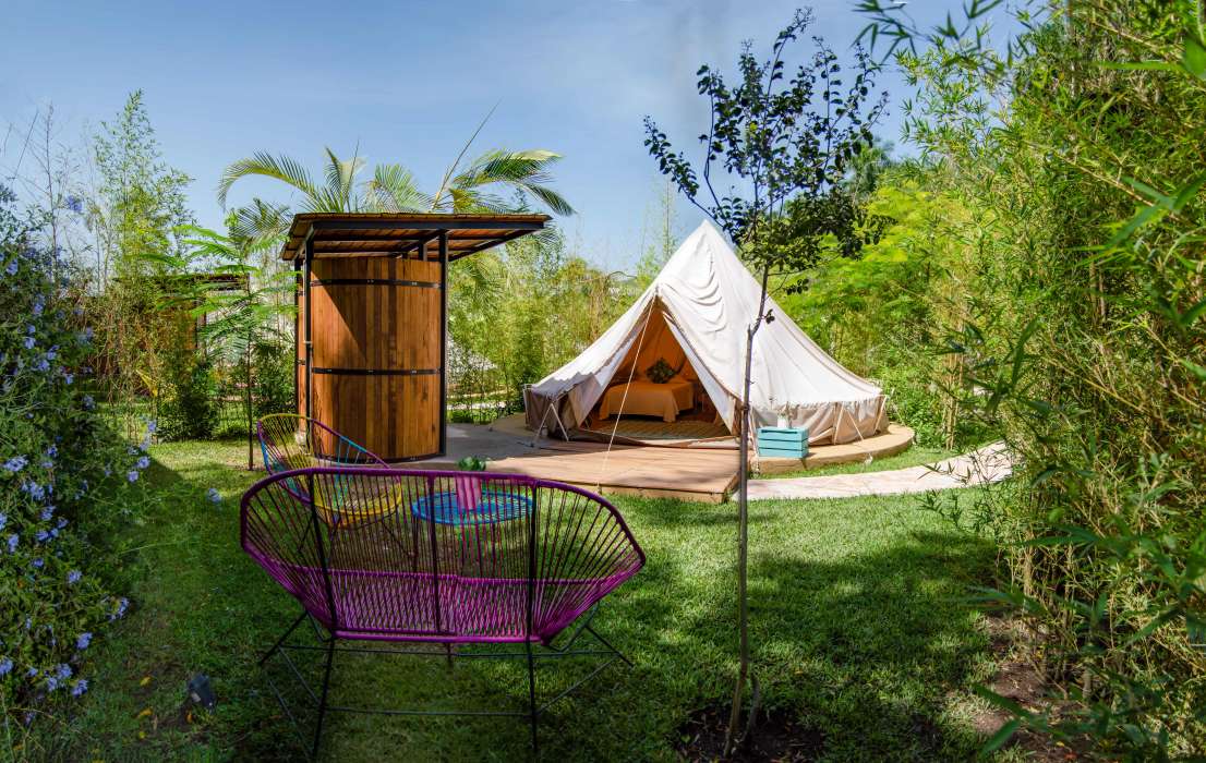 Tienda de glamping de lujo en Las Estacas, una opción de hospedaje con precios para 2025.