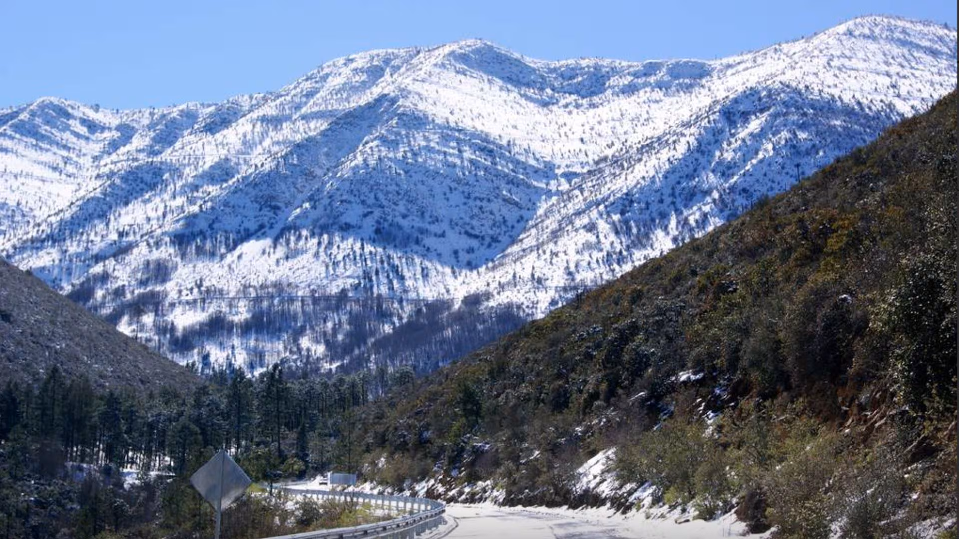 Paisaje de Arteaga, Coahuila, un destino ideal para descubrir qué hacer en la naturaleza.
