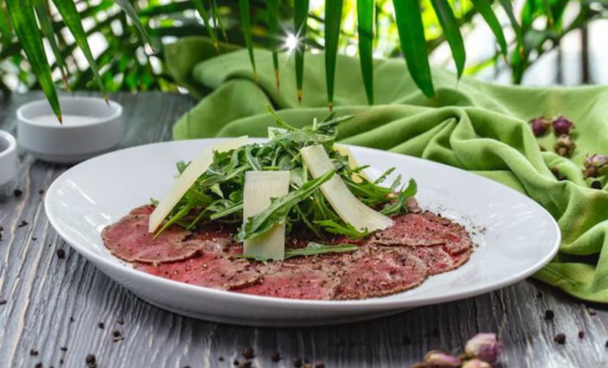 carne con ensalada