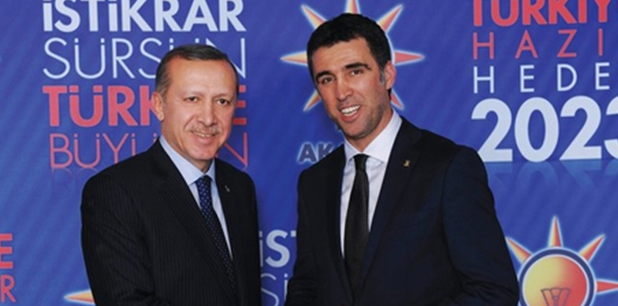 Hakan Şükür y Recep Tayyip Erdoğan