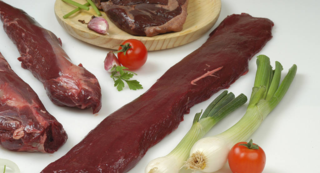 Carne de camello, cebra o cocodrilo: el auge de lo exótico