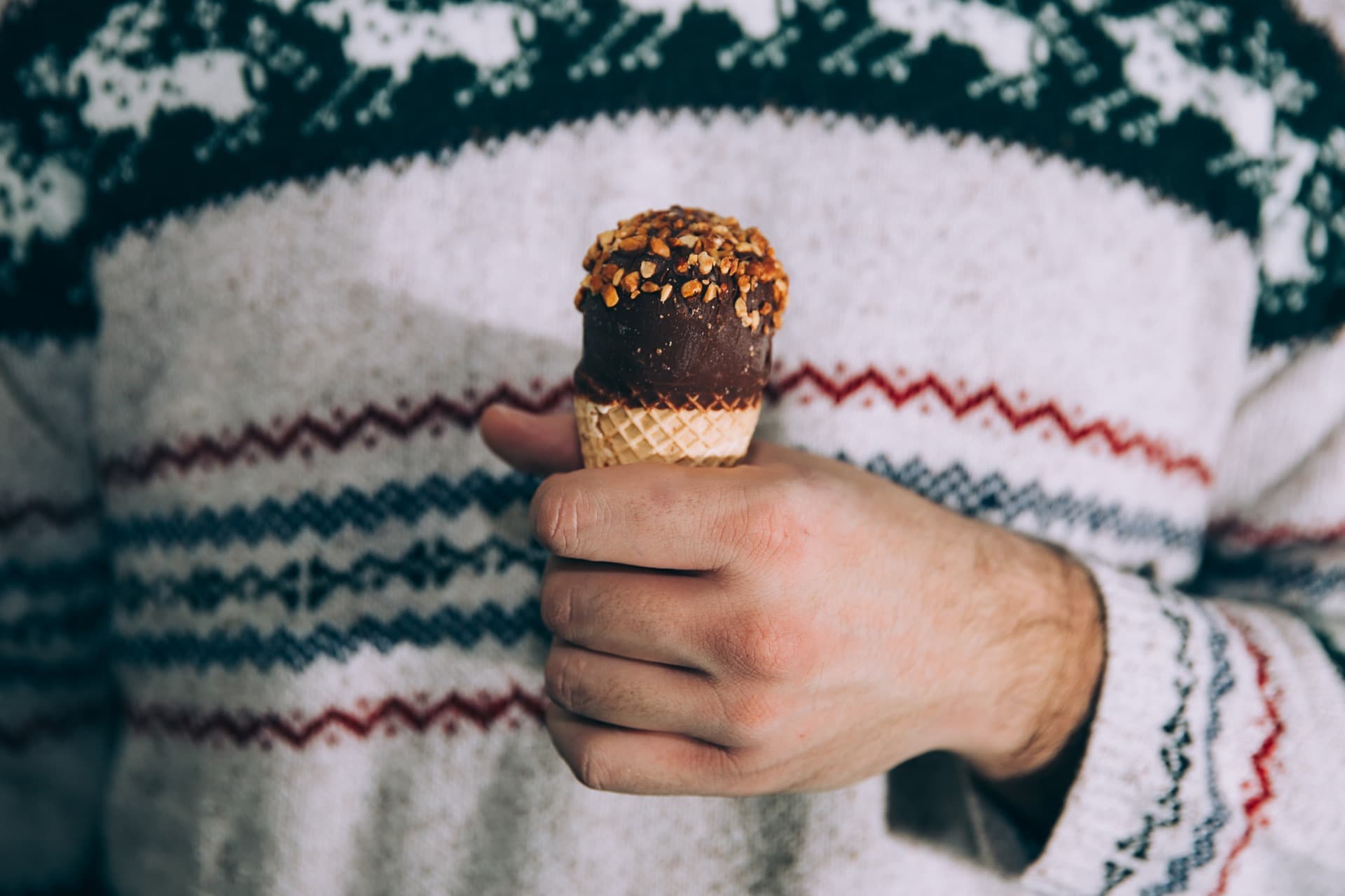 Nieve vs Helado ¿Cuál te conviene más para tu salud?