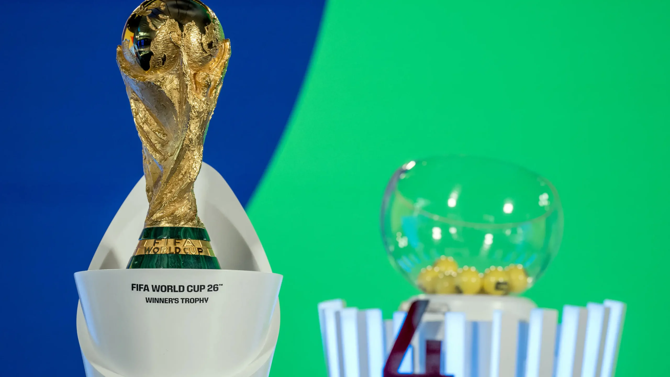 Trofeo de la Copa del Mundo, el gran premio para las selecciones clasificadas al Mundial 2026.