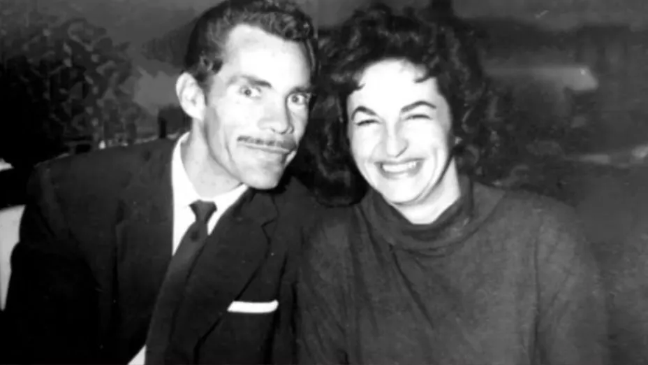 Araceli Julián junto a Ramón Valdés 'Don Ramón', la pareja que se conoció en el ambiente artístico.