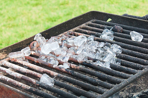 Hielo en parrilla
