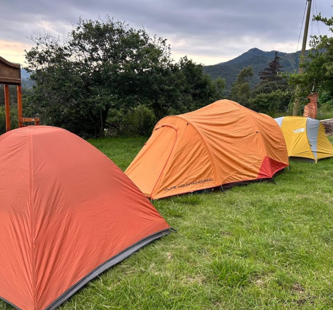 Cascada de la Burbuja camping