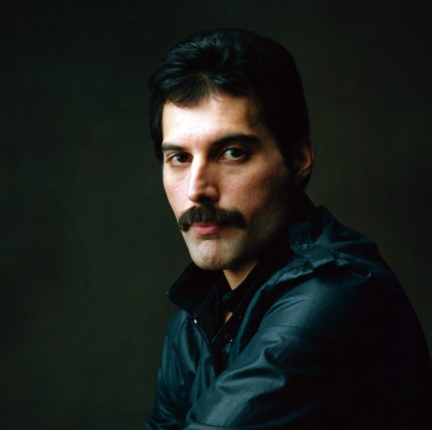 Freddie Mercury - Cantante