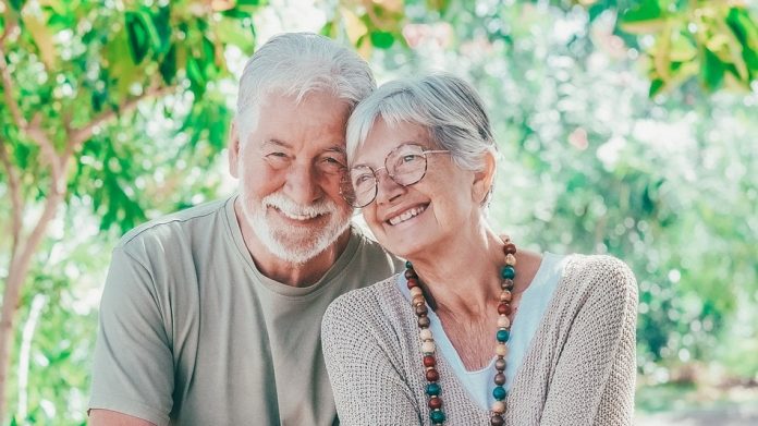 Poemas para Abuelos- versos y cartas para celebrar su amor incondicional y eterno Poemas para Abuelos- versos y cartas para celebrar su amor incondicional y eterno