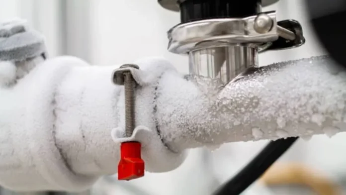 Proteger tuberías del frío- guía esencial para evitar rupturas en invierno