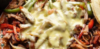 Receta de alambre de res con queso y pimientos con sabor a tacos