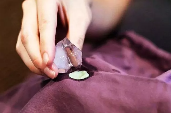 La Ciencia Detrás del Hielo: ¿Por Qué Funciona este Método?