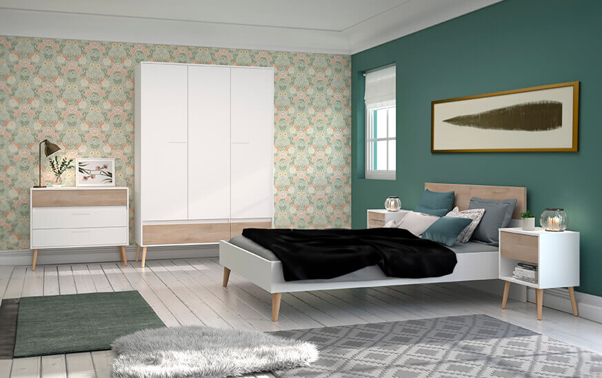 Dormitorio organizado y tranquilo según el Feng Shui, contribuyendo al bienestar.