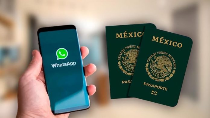 Persona agendando su cita para el pasaporte mexicano por teléfono.