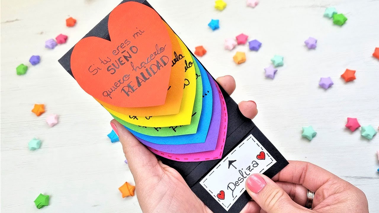 Álbum de fotos en cascada, mostrando el efecto deslizable de las fotos, una de las manualidades creativas para mi novio.