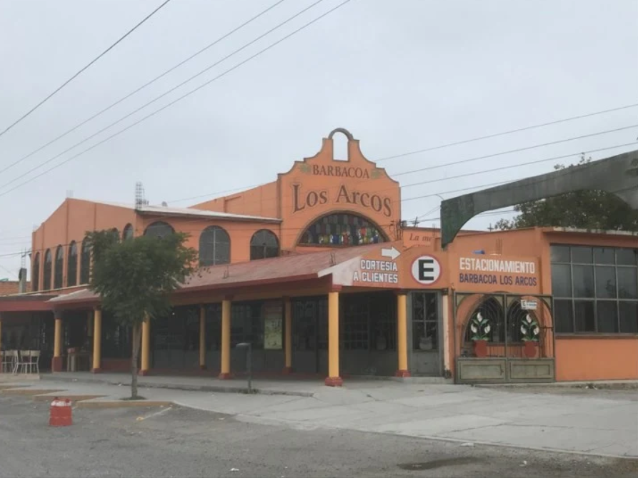 Barbacoa Los Arcos: Famoso por su Consomé