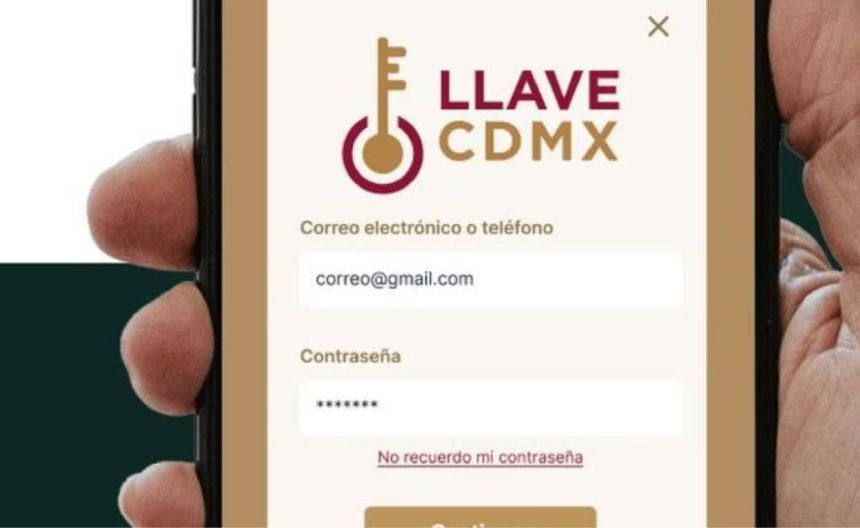 Pantalla de inicio de sesión de Llave CDMX para iniciar el trámite del Pase Turístico CDMX.