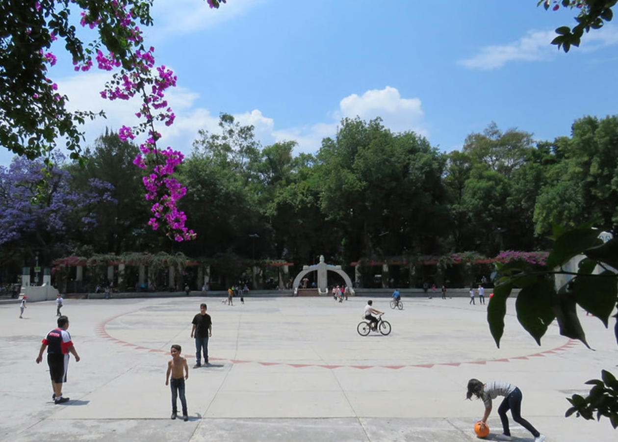 Parque México (Condesa): Encanto Art Déco y Naturaleza