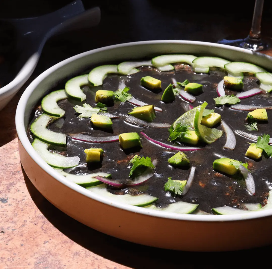 Cómo Servir tu Aguachile Negro como en Sinaloa