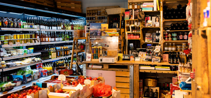 La silenciosa revolución de los mercados de barrio- Cómo los jóvenes emprendedores están desafiando a los supermercados en 2026