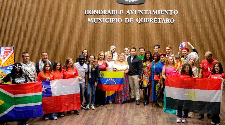 Figuras de la Selección Nacional firmarán autógrafos en el Festival de Comunidades Extranjeras