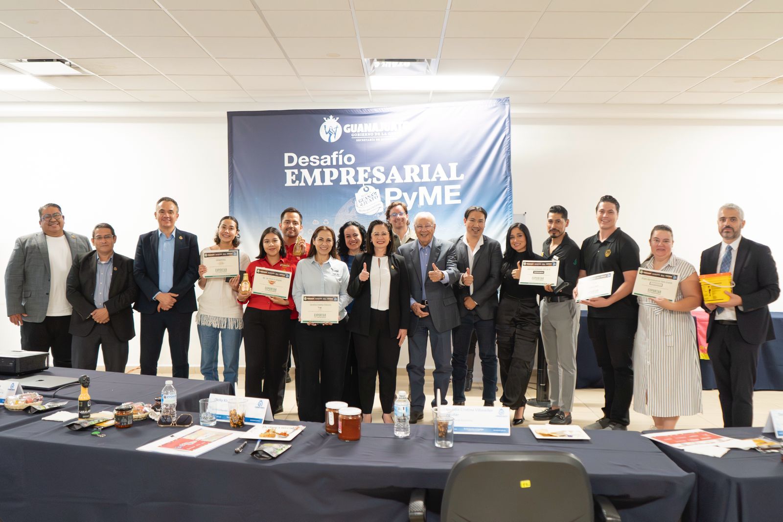 Participación de líderes del ecosistema empresarial