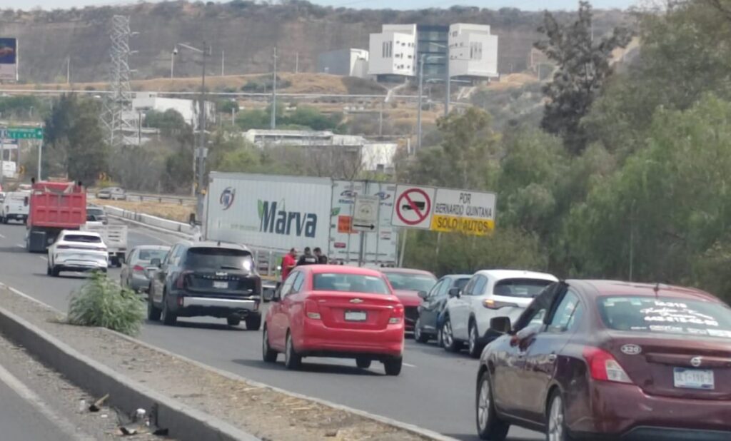 Gobierno federal iniciará obra de rampa de frenado en la Cuesta China: Felifer