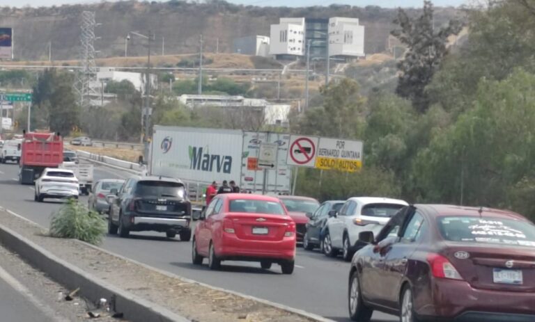 Gobierno federal iniciará obra de rampa de frenado en la Cuesta China: Felifer