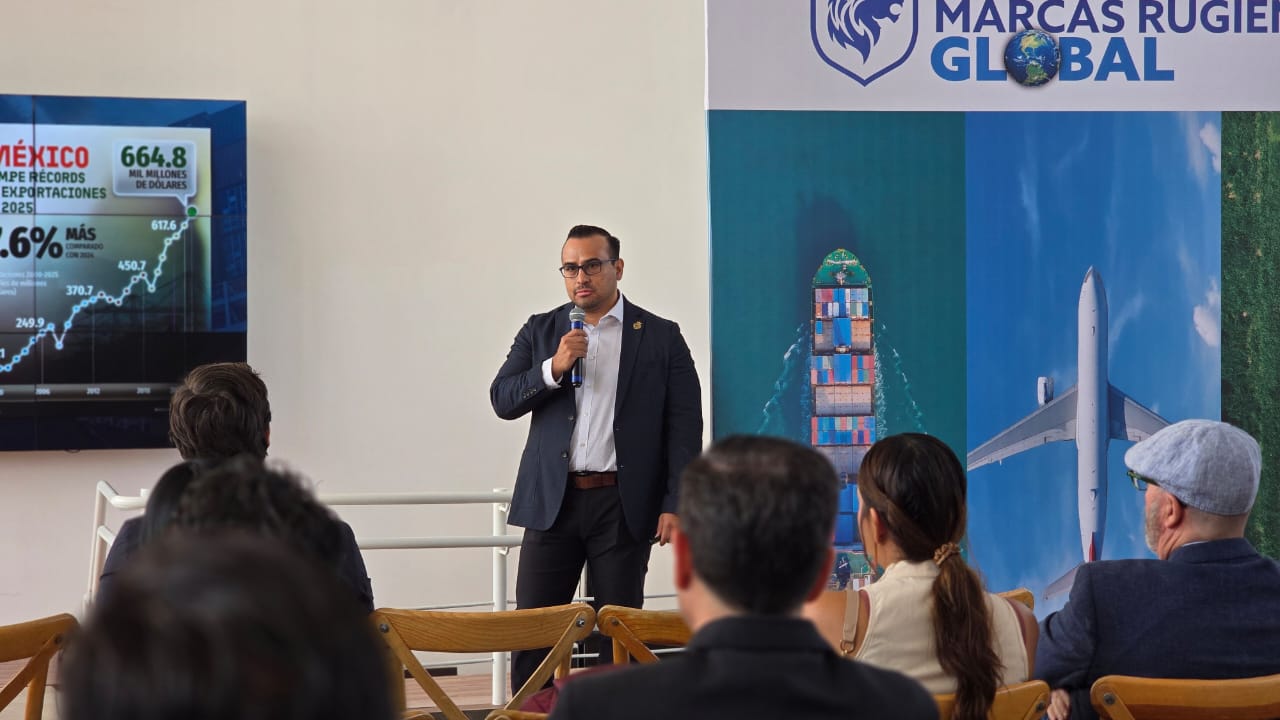 Asael Colunga, Director de Internacionalización de COFOCE