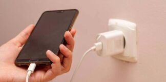 ¿Por qué se calienta el cargador del celular y cómo solucionarlo de forma segura?
