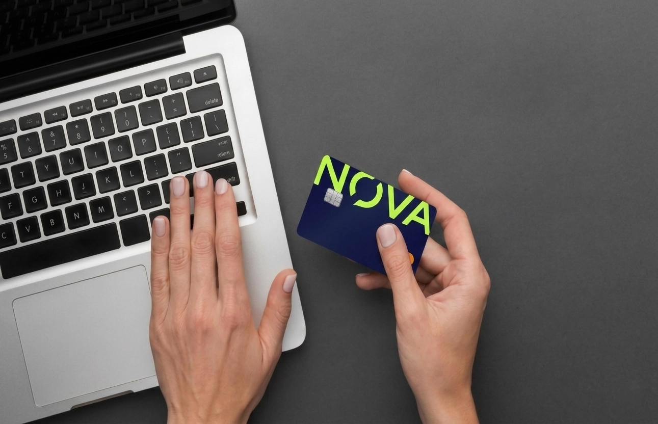 ¿Cómo funciona Novacard? El Innovador Modelo de Comisión Fija Diaria