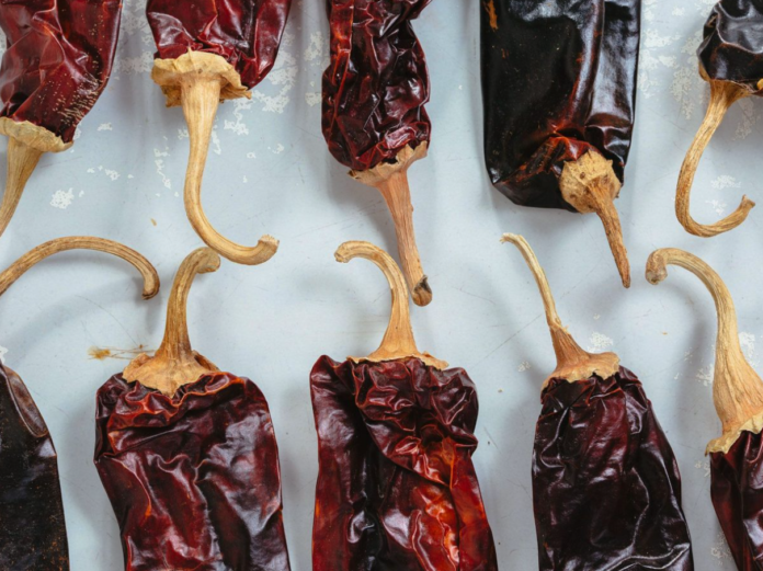 El alma de la alacena: Una inmersión en los diversos tipos de chiles secos mexicanos