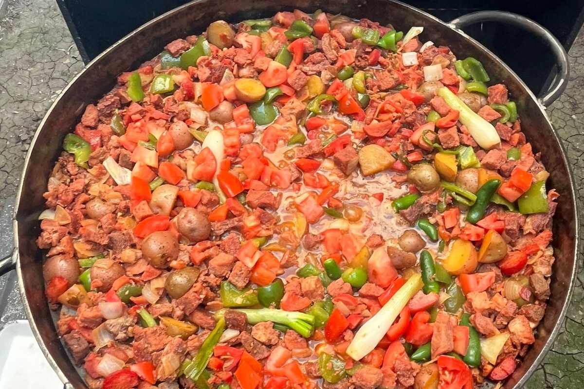La Discada: El Festín de la Cosecha Nacido del Campo