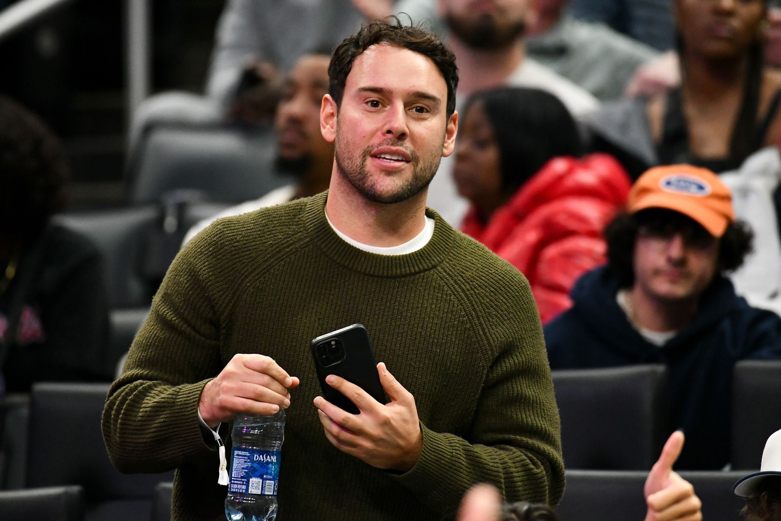 El productor musical Scooter Braun en una conferencia de prensa de la industria del entretenimiento